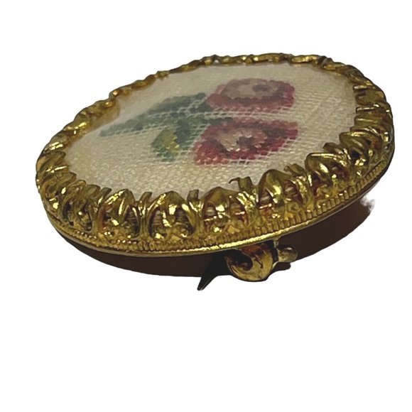 Vintage Petit Point Floral Brooch Round Gold-Tone Pink & White - Picture 3 of 7